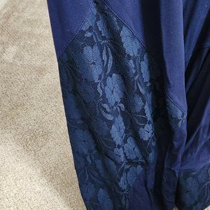 Catherine's Any wear Blue with lace size 3x 26w Skirt Item # 37